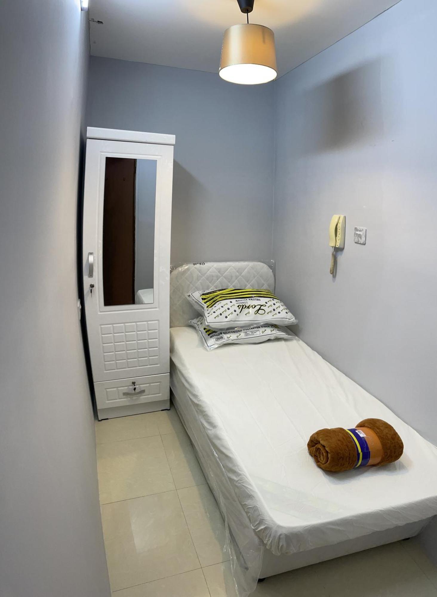 Moe By Phm Capsule hotel Dubai